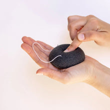 Load image into Gallery viewer, us &amp; the earth konjac facial sponge
