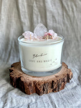 Load image into Gallery viewer, botanik co love and magic candle cranberry and vanilla
